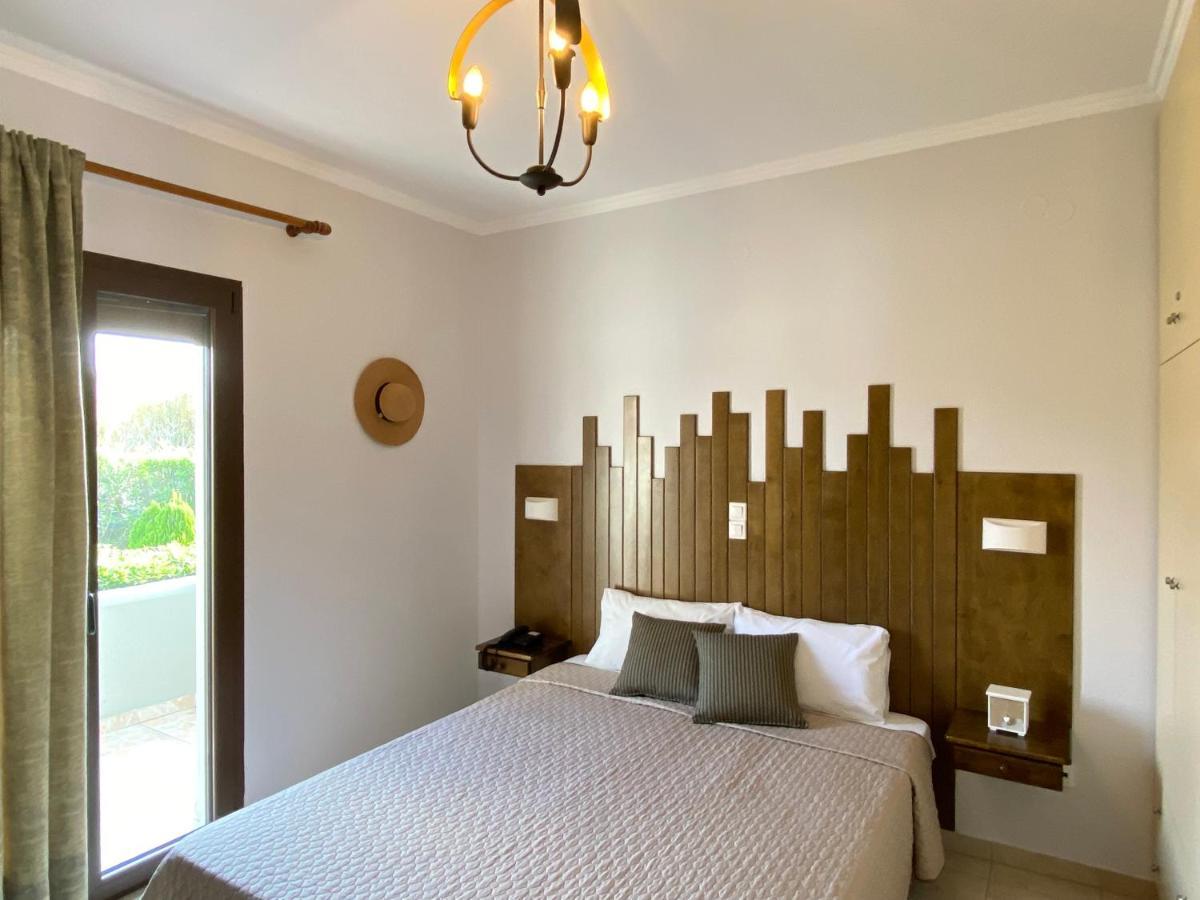 Caviro Apartment Moudhros Luaran gambar