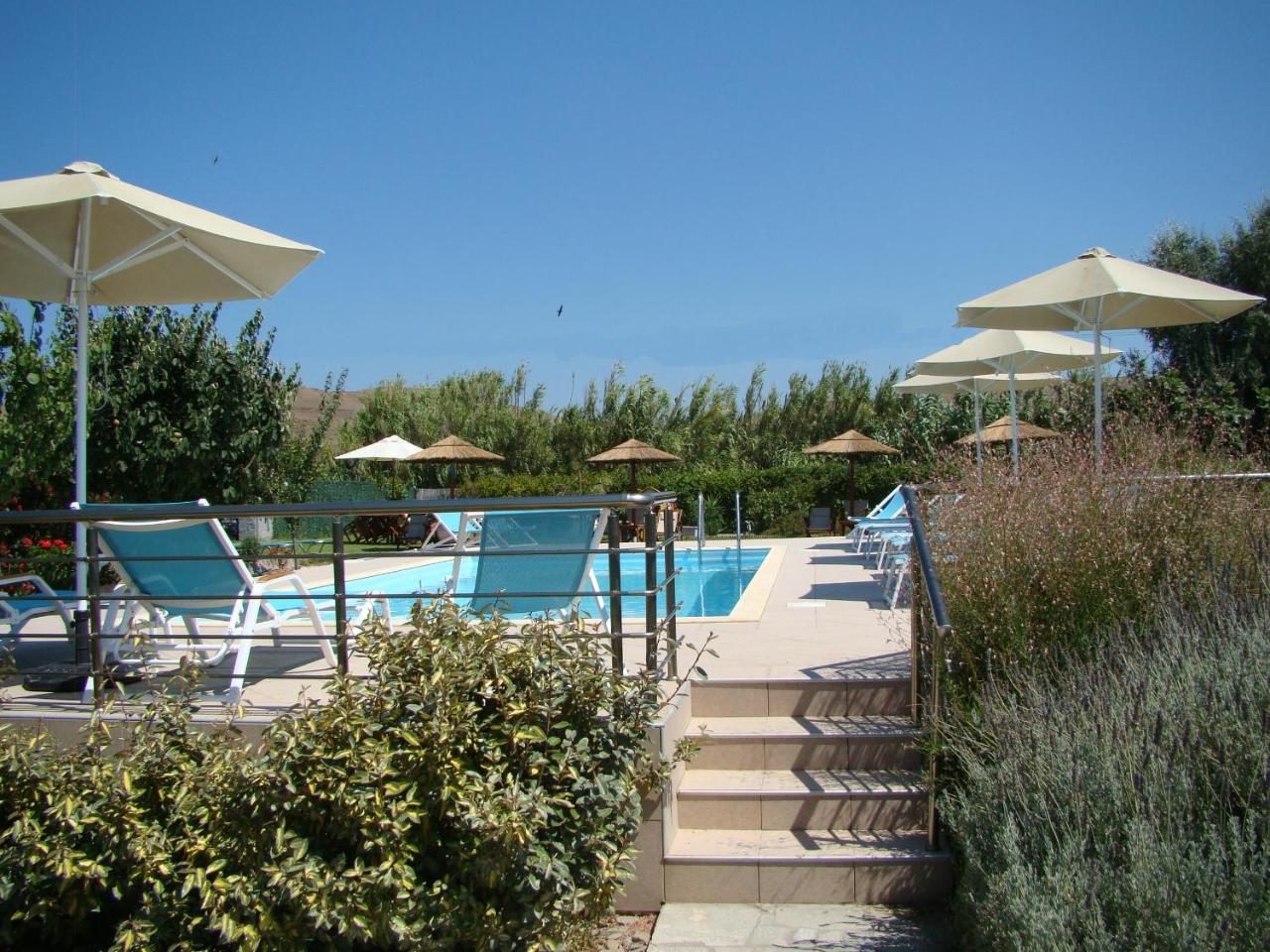 Caviro Apartment Moudhros Luaran gambar