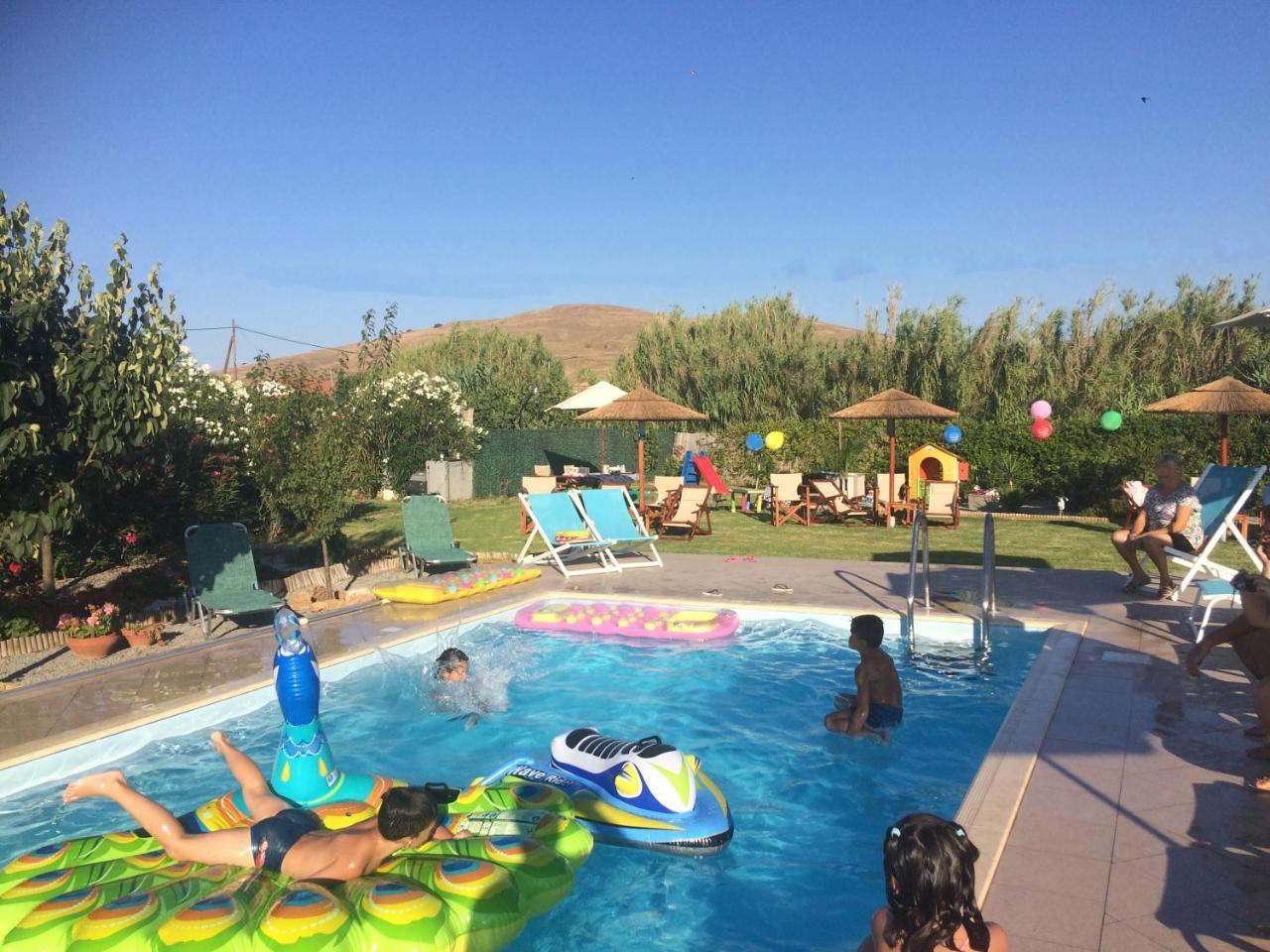 Caviro Apartment Moudhros Luaran gambar